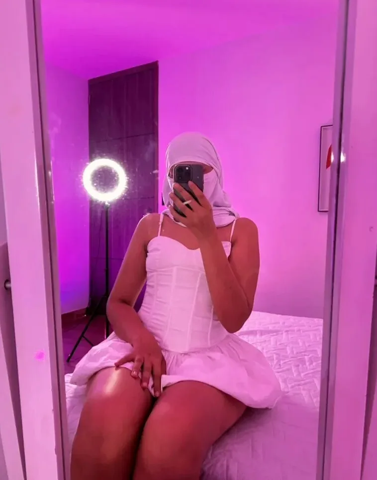 Charlene, 23
