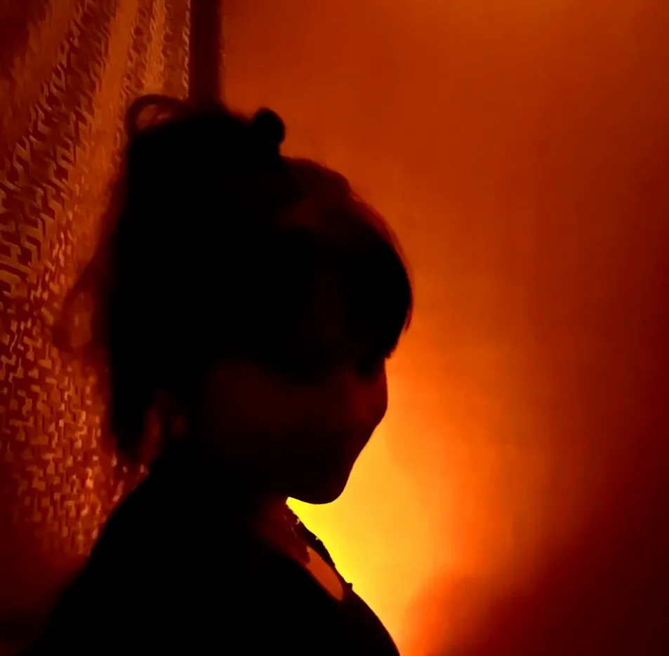 Erin, 26